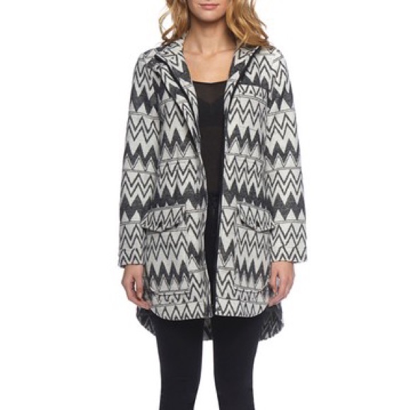 Chevron Grey & white jacket - Picture 2 of 4